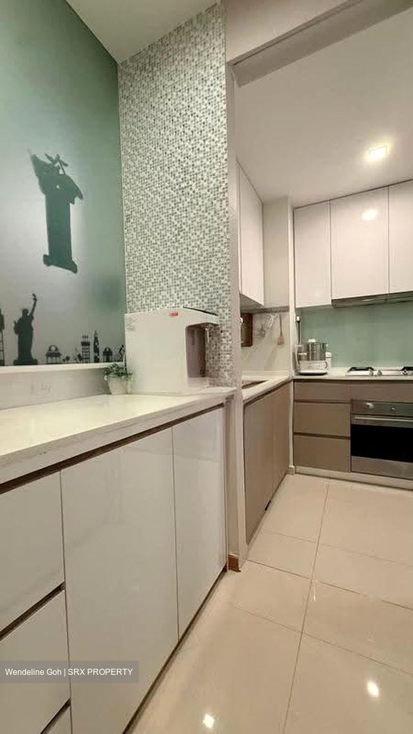 The Trilinq (D5), Condominium #630188461